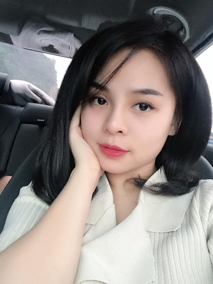 Em gái xinh đẹp của Hoa Vinh nói gì khi anh trai bị tố chảnh chọe?